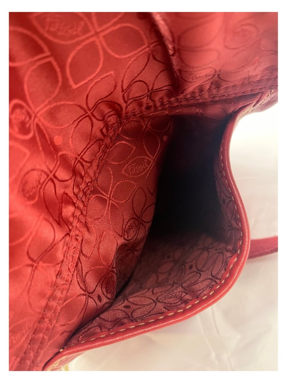 Fossil Red Leather Crossbody Bag Organizer Flap Zip Pockets Adjustable Strap - Picture 9 of 9